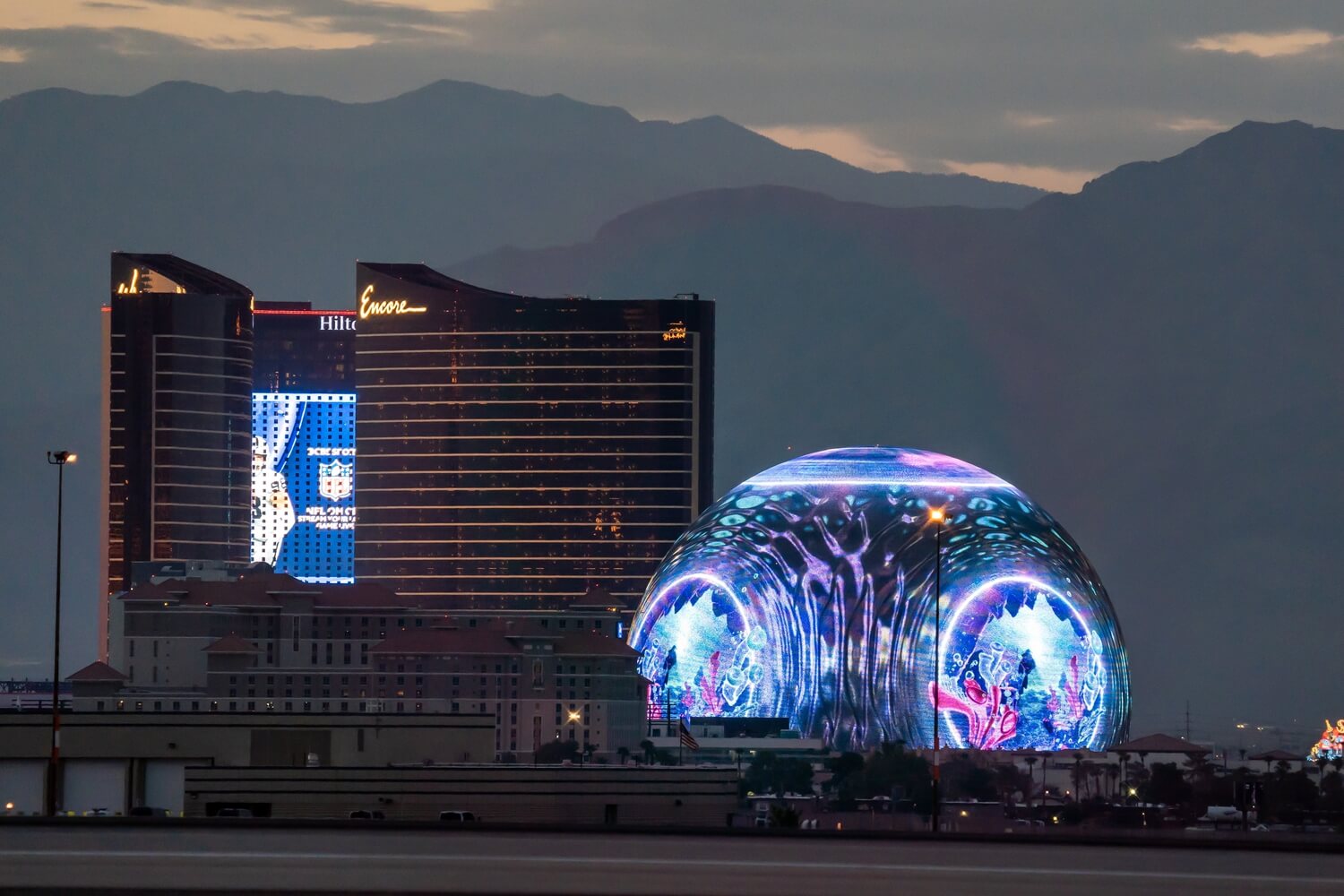 1_Feature Image_the-sphere-at-the-venetian-resort-opens-to-the-public-in-las-vegas_1